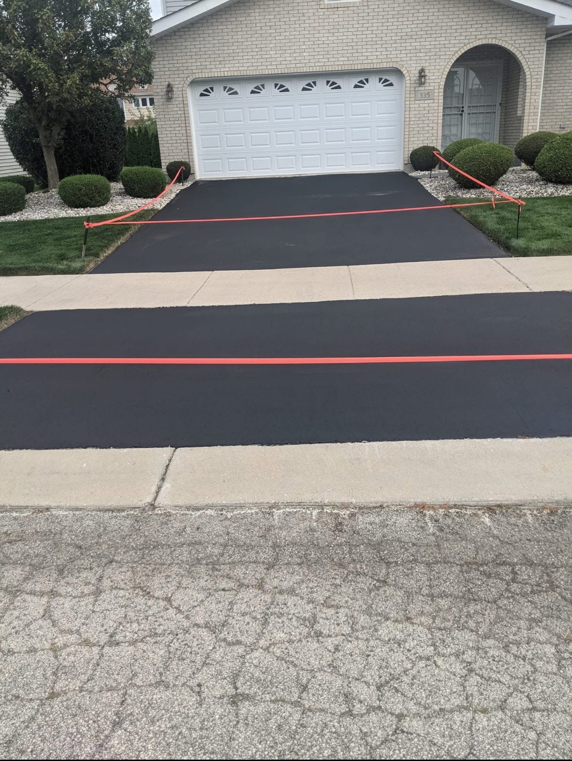 Commercial parking lot sealcoating