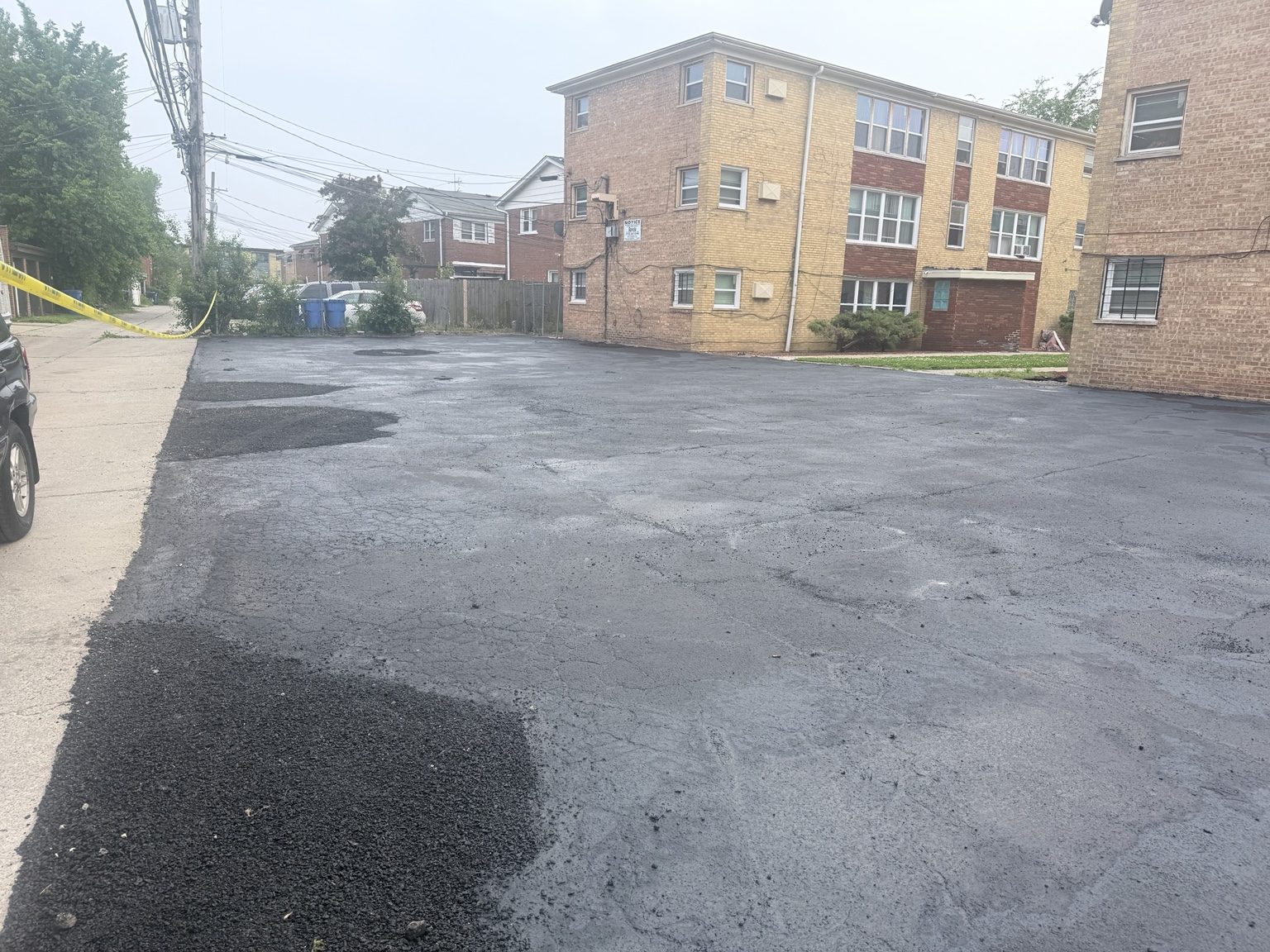 Commercial sealcoating and lot maintenance